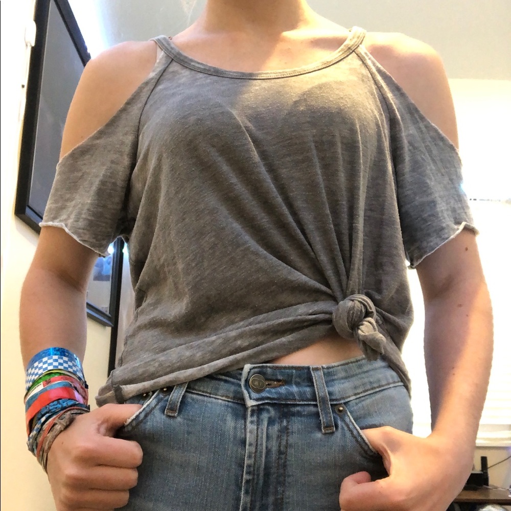 Short sleeve shirt